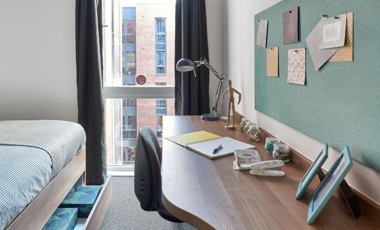 Ensuite Bedrooms With Shared Kitchen At The Elements Located In Sheffield For Students Only Exterior photo