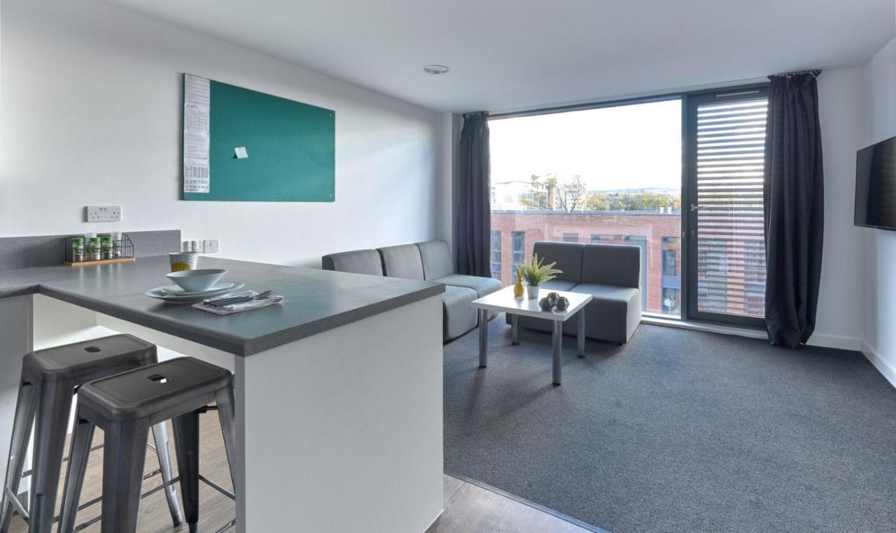 Ensuite Bedrooms With Shared Kitchen At The Elements Located In Sheffield For Students Only Exterior photo